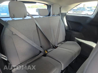 2025 Toyota Sienna LE 8-Passenger 120.5" WB - miniatura 14