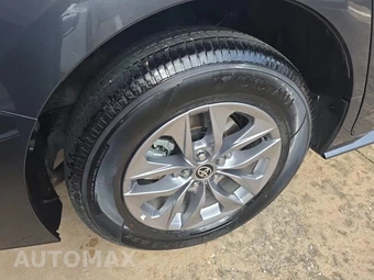 2025 Toyota Sienna LE 8-Passenger 120.5" WB - miniatura 10