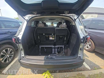 2025 Toyota Sienna LE 8-Passenger 120.5" WB - miniatura 15