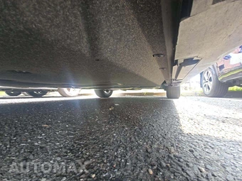 2025 Toyota Sienna LE 8-Passenger 120.5" WB - miniatura 7