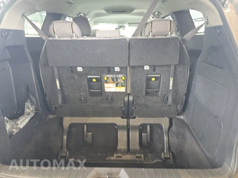 2025 Toyota Sienna LE 8-Passenger 120.5" WB - miniatura 17