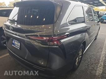 2025 Toyota Sienna LE 8-Passenger 120.5" WB - miniatura 4