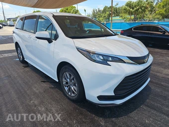 2025 Toyota Sienna LE 8-Passenger 120.5" WB - miniatura 3