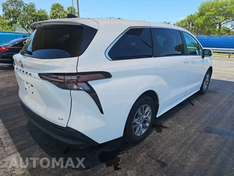 2025 Toyota Sienna LE 8-Passenger 120.5" WB - miniatura 4
