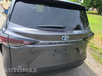 2025 Toyota Sienna LE 8-Passenger 120.5" WB - miniatura 5