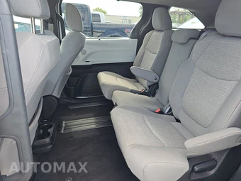 2025 Toyota Sienna LE 8-Passenger 120.5" WB - miniatura 13