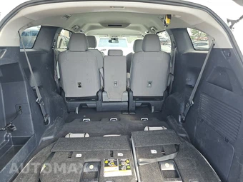 2025 Toyota Sienna LE 8-Passenger 120.5" WB - miniatura 16
