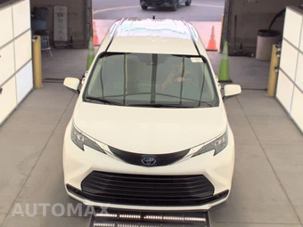 2025 Toyota Sienna LE 8-Passenger 120.5" WB - miniatura 2