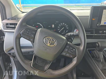2025 Toyota Sienna LE 8-Passenger 120.5" WB - miniatura 10