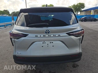2025 Toyota Sienna LE 8-Passenger 120.5" WB - miniatura 5
