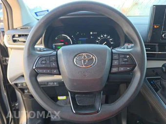 2025 Toyota Sienna LE 8-Passenger 120.5" WB - miniatura 10
