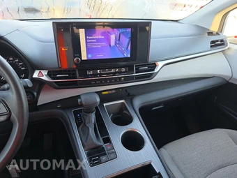 2025 Toyota Sienna LE 8-Passenger 120.5" WB - miniatura 11
