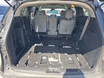 2025 Toyota Sienna LE 8-Passenger 120.5" WB - miniatura 17