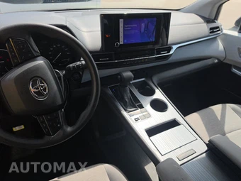 2025 Toyota Sienna LE 8-Passenger 120.5" WB - miniatura 11