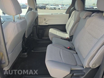 2025 Toyota Sienna LE 8-Passenger 120.5" WB - miniatura 13