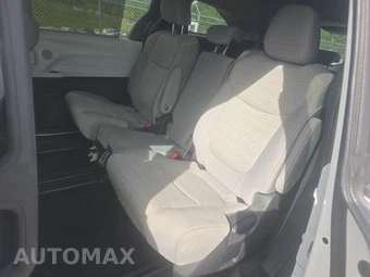 2025 Toyota Sienna LE 8-Passenger 120.5" WB - miniatura 13