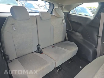 2025 Toyota Sienna LE 8-Passenger 120.5" WB - miniatura 14