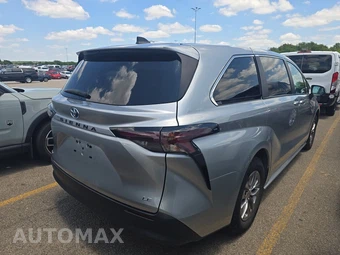 2025 Toyota Sienna LE 8-Passenger 120.5" WB - miniatura 4