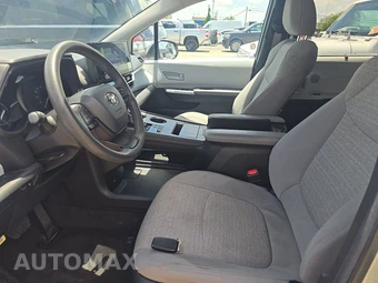 2025 Toyota Sienna LE 8-Passenger 120.5" WB - miniatura 7