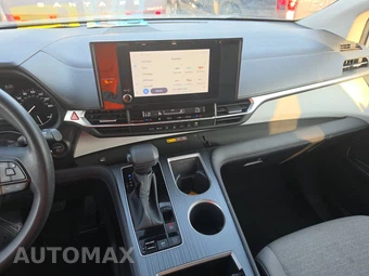 2025 Toyota Sienna LE 8-Passenger 120.5" WB - miniatura 11