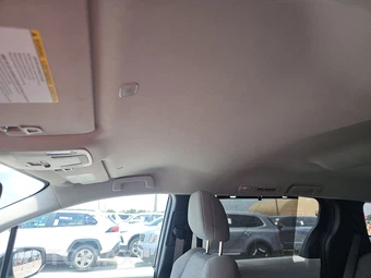 2025 Toyota Sienna LE 8-Passenger 120.5" WB - miniatura 18