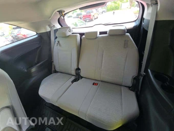 2025 Toyota Sienna LE 8-Passenger 120.5" WB - miniatura 14