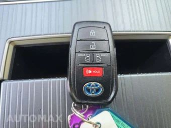 2025 Toyota Sienna LE 8-Passenger 120.5" WB - miniatura 5