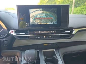 2025 Toyota Sienna LE 8-Passenger 120.5" WB - miniatura 7