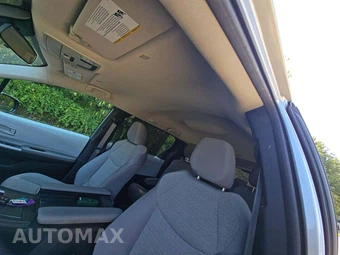 2025 Toyota Sienna LE 8-Passenger 120.5" WB - miniatura 8
