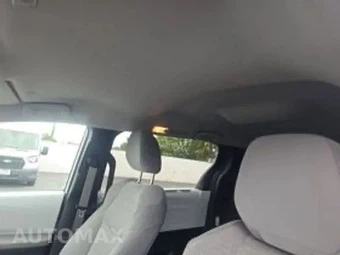 2025 Toyota Sienna LE 8-Passenger 120.5" WB - miniatura 13