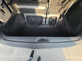 2025 Toyota Sienna LE 8-Passenger 120.5" WB - miniatura 17