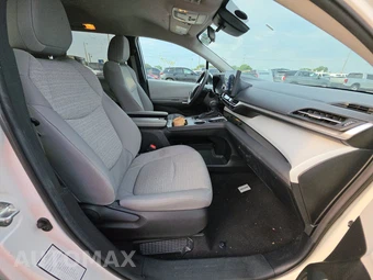 2025 Toyota Sienna LE 8-Passenger 120.5" WB - miniatura 8