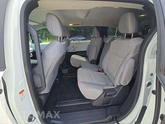 2025 Toyota Sienna LE 8-Passenger 120.5" WB - miniatura 10