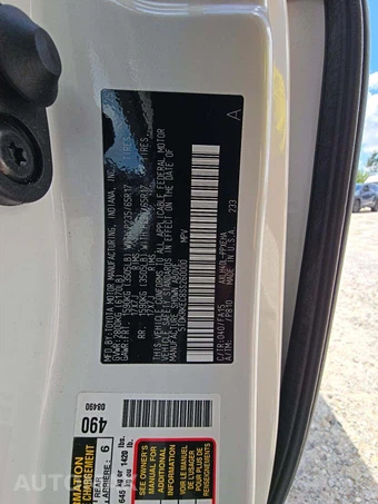 2025 Toyota Sienna LE 8-Passenger 120.5" WB - miniatura 2