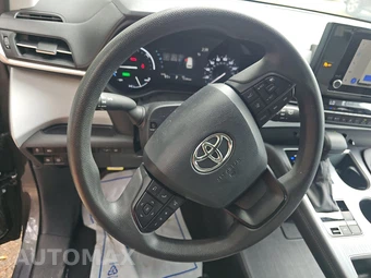 2025 Toyota Sienna LE 8-Passenger 120.5" WB - miniatura 10