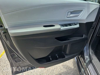 2025 Toyota Sienna LE 8-Passenger 120.5" WB - miniatura 9