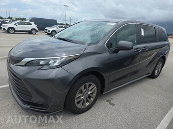 2025 Toyota Sienna LE 8-Passenger 120.5" WB