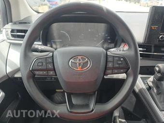 2025 Toyota Sienna LE 8-Passenger 120.5" WB - miniatura 10