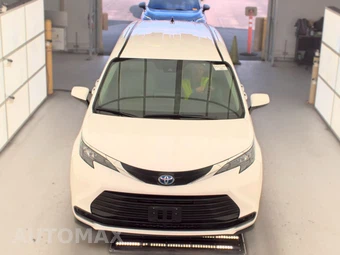 2025 Toyota Sienna LE 8-Passenger 120.5" WB - miniatura 2