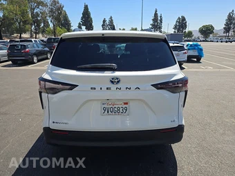 2025 Toyota Sienna LE 8-Passenger 120.5" WB - miniatura 5