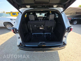 2025 Toyota Sienna Limited 7-Passenger 120.5" WB - miniatura 15