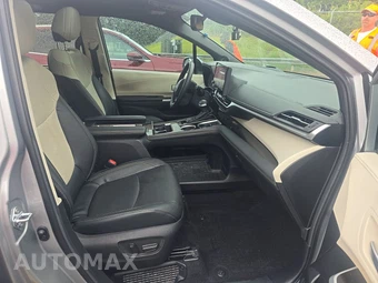 2025 Toyota Sienna Platinum 7-Passenger 120.5" WB - miniatura 8