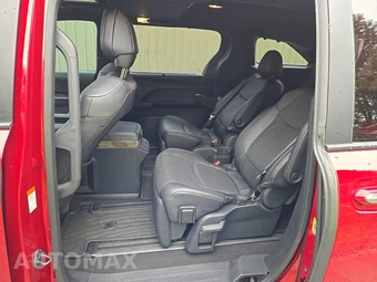 2025 Toyota Sienna Platinum 7-Passenger 120.5" WB - miniatura 13
