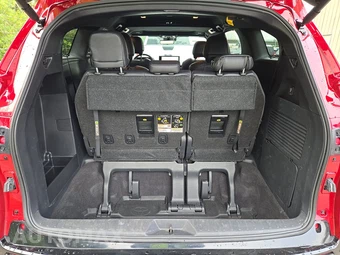 2025 Toyota Sienna Platinum 7-Passenger 120.5" WB - miniatura 17