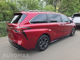 2025 Toyota Sienna Platinum 7-Passenger 120.5" WB - miniatura 4