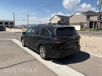 2025 Toyota Sienna XLE 7-Passenger 120.5" WB - miniatura 3