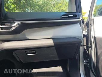 2025 Toyota Sienna XLE 7-Passenger 120.5" WB - miniatura 17