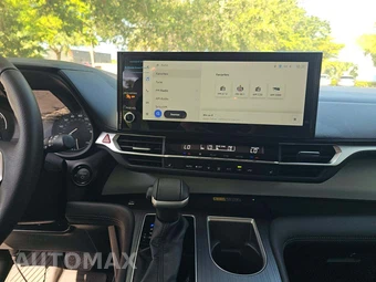 2025 Toyota Sienna XLE 7-Passenger 120.5" WB - miniatura 7