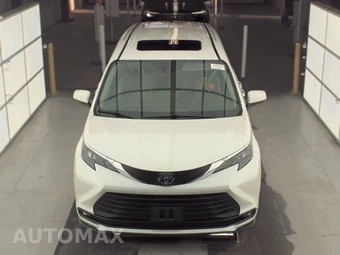 2025 Toyota Sienna XLE 7-Passenger 120.5" WB - miniatura 2