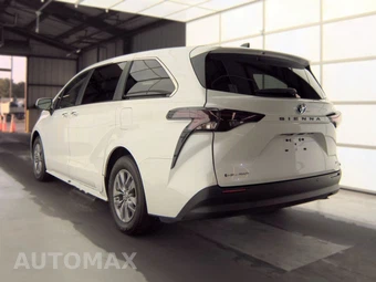 2025 Toyota Sienna XLE 7-Passenger 120.5" WB - miniatura 6